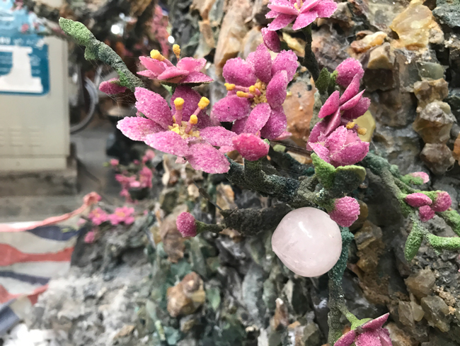 gom da quy ket thanh cay dao nang 2 tan, co tien cung kho mua hinh anh 11