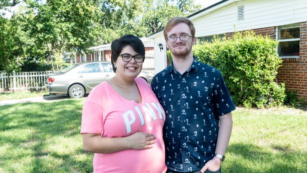 nguoi phu nu chung song hanh phuc ben 4