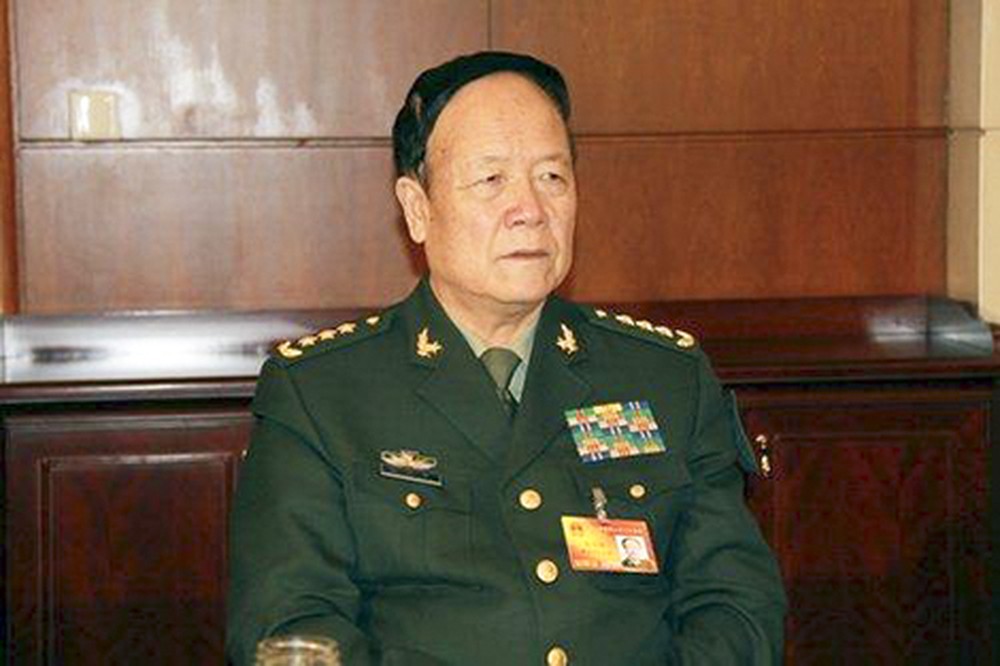 dai quan tham trung quoc hoang dam, dung du tro yem bua, gia gai, tu tu hong thoat nan hinh anh 6