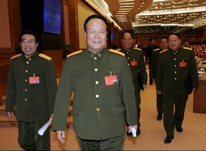 dai quan tham trung quoc hoang dam, dung du tro yem bua, gia gai, tu tu hong thoat nan hinh anh 3