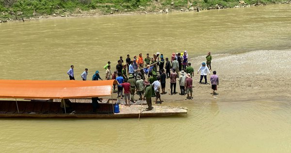 Tìm thấy 5 thi thể vụ lật thuyền trên sông Chảy ở Lào Cai