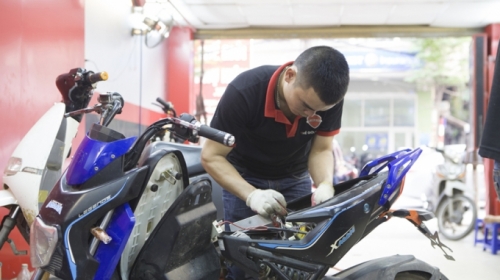 Đèn xe đạp điện không sáng do đâu?