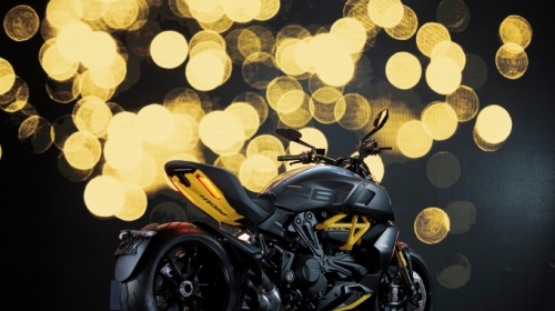Ducati “miễn nhiễm” với đại dịch Covid-19