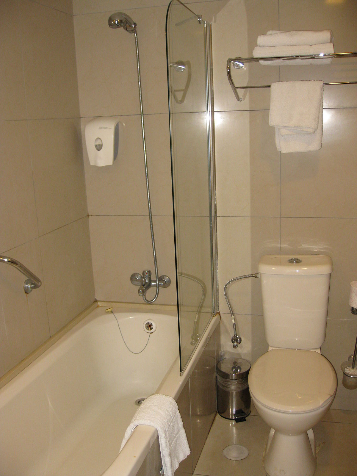 6 sai lầm trong trang trí nhà vừa tốn tiền vừa không hiệu quả, 10 người thì 9 người mắc phải - Ảnh 2.