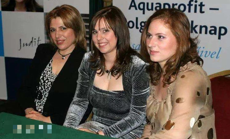 Dùng chính những đứa con gái của mình để thực hiện một cuộc thí nghiệm trong gần 30 năm, người cha nhận về kết cục khiến dư luận sửng sốt - Ảnh 3.