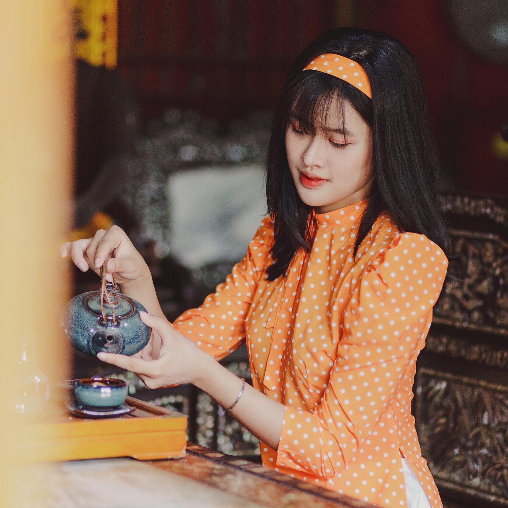 Màn lột xác “chấn động” của cô gái bị gọi là