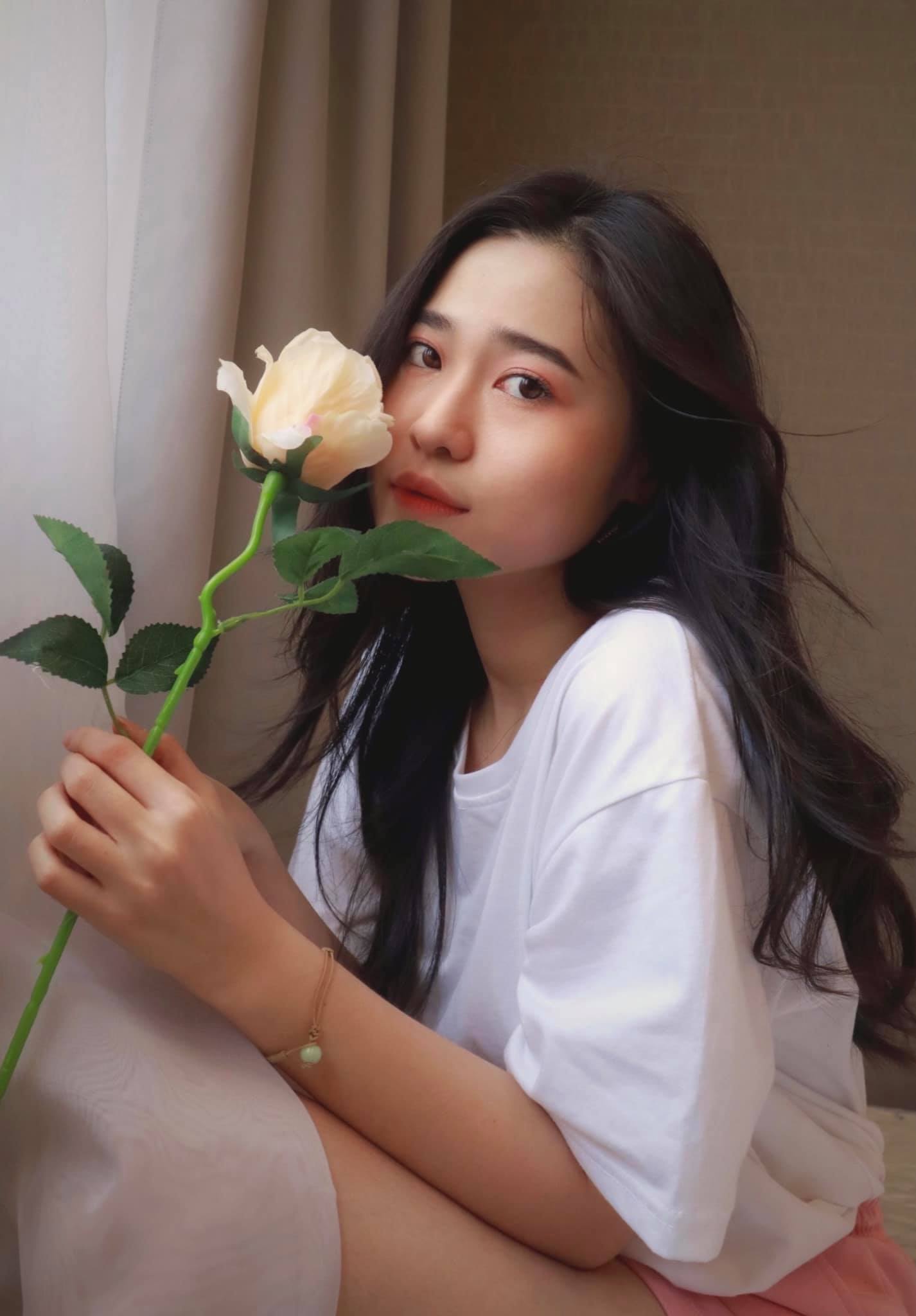 Út Lành (Hoàng Yến) của Thương con cá Rô đồng: Bị người thân đòi