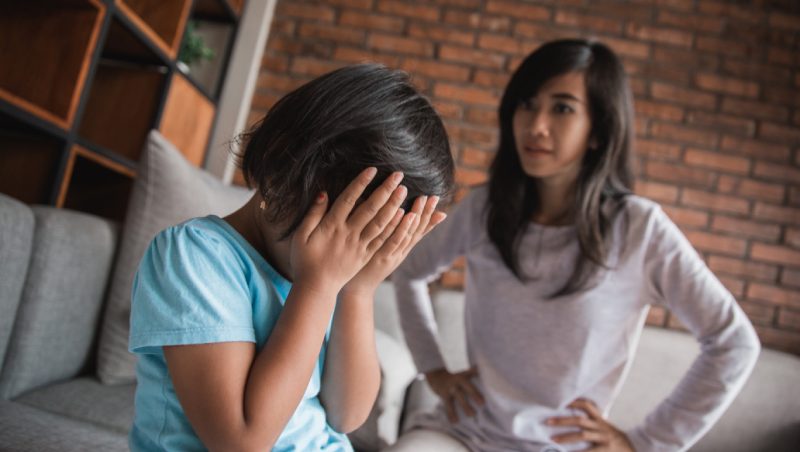 4 điều huỷ hoại cảm giác an toàn ở con cái, bố mẹ nên ngừng làm ngay - Ảnh 3.