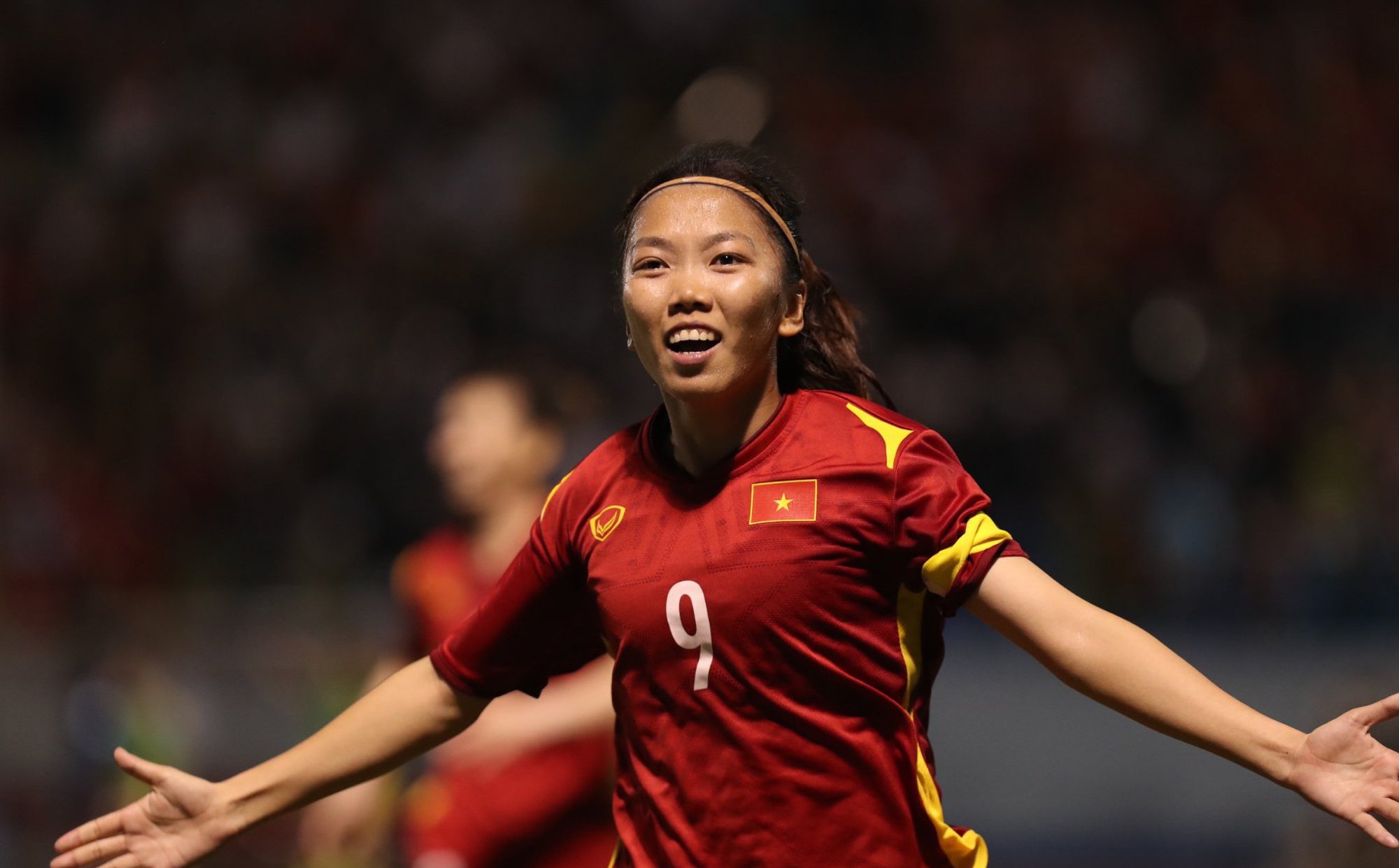 Southeast Asian fans admire Huynh Nhu’s “golden goal”: Eye-catching performance!