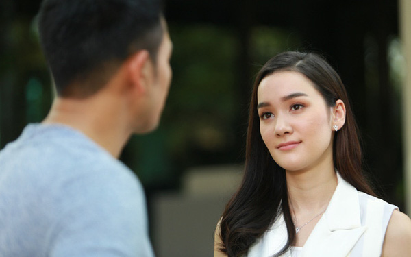 Chồng quát 'chỉ biết ăn bám', vợ liền cho xem 1 dòng tin nhắn khiến anh trố mắt rồi đột ngột nịnh nọt chị hết lời