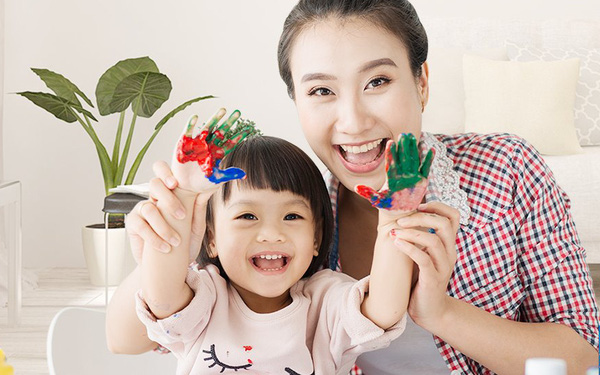 Học mẹ Nhật 5 bài học về dạy con ngay từ khi còn bé, cực ngoan ngoãn và thông minh