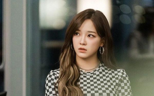 Thuê được căn hộ ưng ý nhưng tôi tức giận xé nát hợp đồng khi vừa nhìn thấy chủ nhà