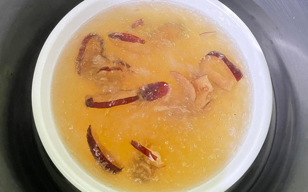 Kinh nghiệm nhặt yến nhanh, chưng yến ngon lành mà chị em nhất định không thể bỏ qua!