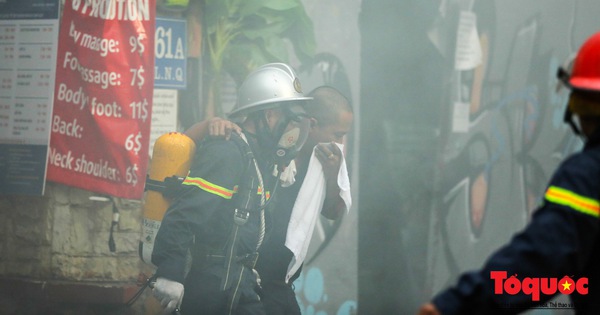 Cháy khách sạn phố Lương Ngọc Quyến, giải cứu gần 30 người