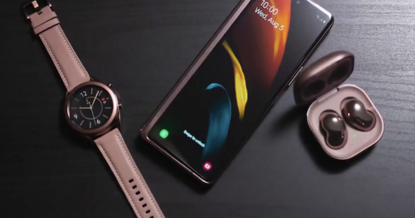 Choáng với quảng cáo bị rò rỉ của Samsung Galaxy Z Fold2 5G, liệu có xứng với cái giá 76 triệu đồng?