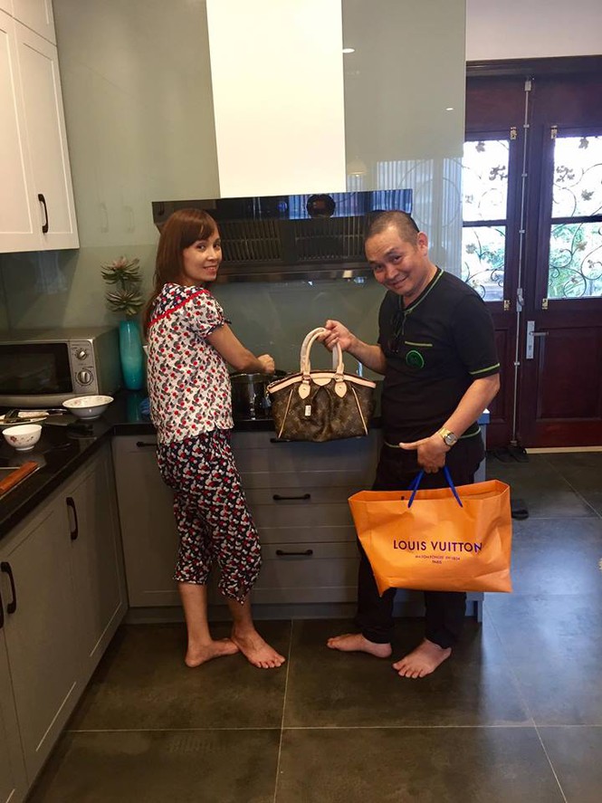 Cận cảnh căn nhà vài chục tỷ của danh hài Xuân Hinh trên con phố đắt đỏ của Hà Nội-7