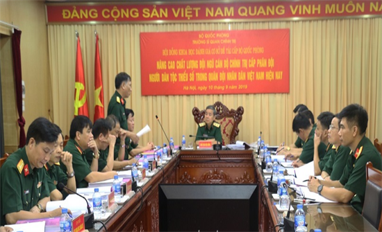 Nâng cao chất lượng đào tạo đội ngũ cán bộ chính trị các cấp trong tình hình mới