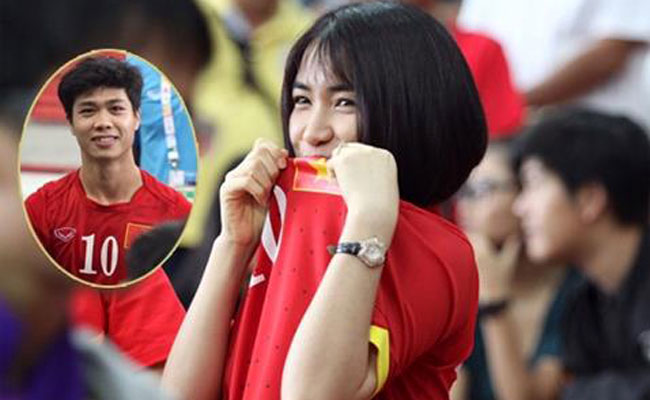 Công Phượng bất ngờ có