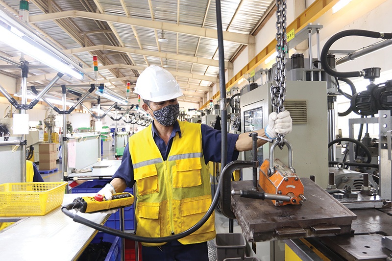 Businesses anticipate COVID-19 rule change