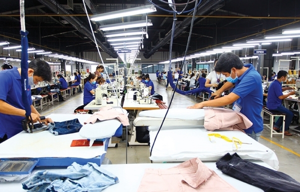 Garment and textile groups bemoan curbs