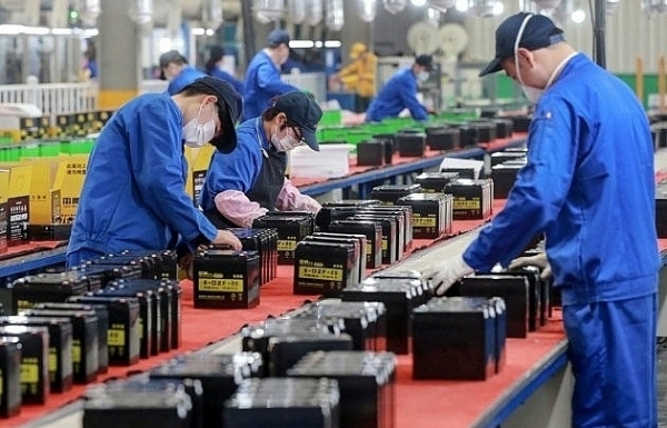 Vietnam drafting another $1 billion bailout package