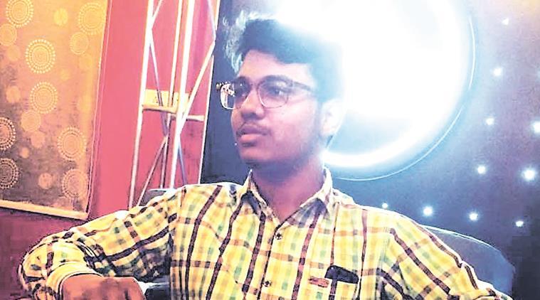 lan dau den nha nam sinh quen qua mang, hotgirl bi sat hai, nhet xac vao tui hinh anh 1