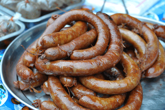 20 mon an an tuong nhat dinh phai thu khi den lao hinh anh 11