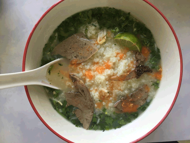 20 mon an an tuong nhat dinh phai thu khi den lao hinh anh 15