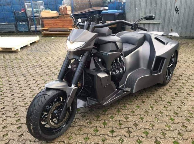 soc: moto dau “khung long”, duoi lamborghini gay sot dan mang viet hinh anh 1