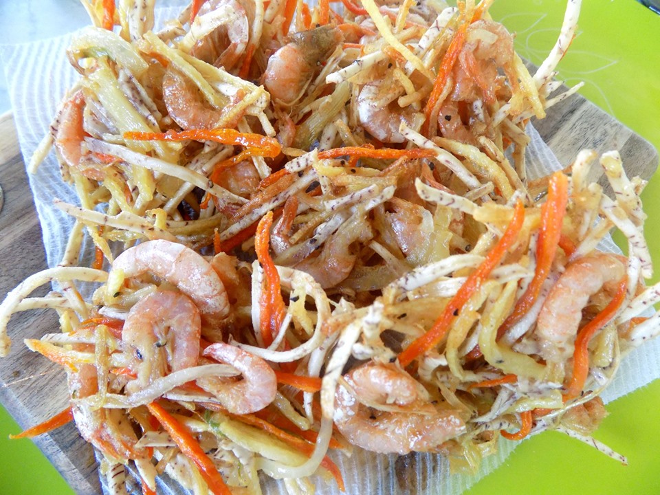 cach lam banh tom ho tay gion rum thom ngon nhu ngoai hang hinh anh 5