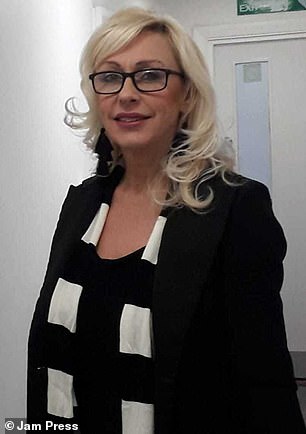 co giao 45 tuoi khoe duoc dai gia bao nuoi, cho 70 trieu/thang tieu vat hinh anh 4