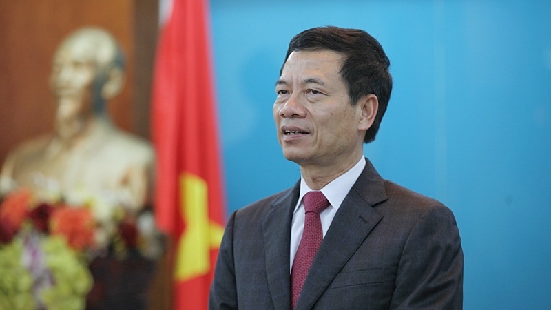 Trao quyết định phụ trách chức Tổng biên tập báo VietNamNet