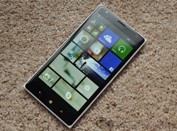 Windows Phone 8.1 mới chỉ ra mắt được vài ngày, song một người dùng mạng xã hội Reddit đã kịp rò rỉ danh sách các tính năng của Windows Phone 8.2.