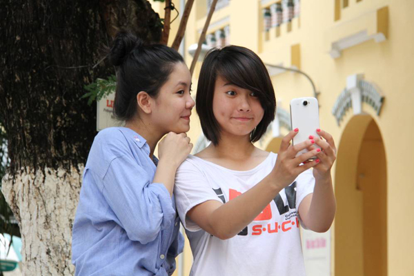 Doanh số smartphone Việt Nam tiếp tục tăng trưởng nóng