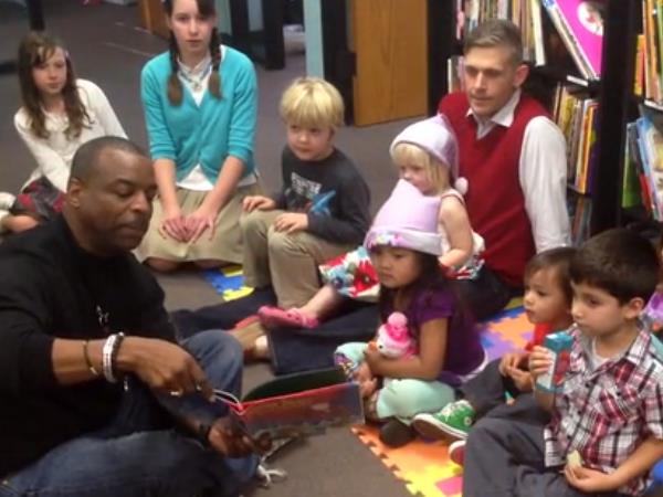 Bạn có muốn con mình trở thành Mark Zuckerberg tiếp theo? Hãy cùng lắng nghe 12 lời khuyên của nhà đầu tư mạo hiểm Charles Tips – những lời khuyên nhận được sự tán thưởng từ CEO của Zynga và Wavii.