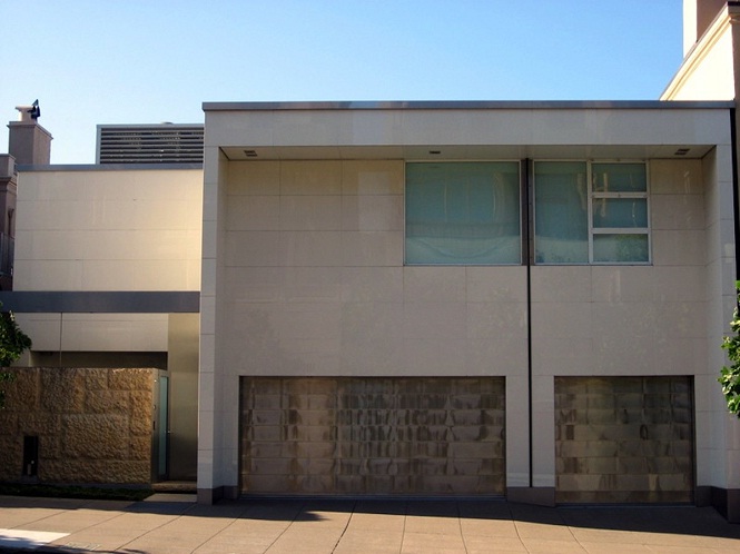 Cuộc đời kì lạ của tỷ phú Larry Ellison