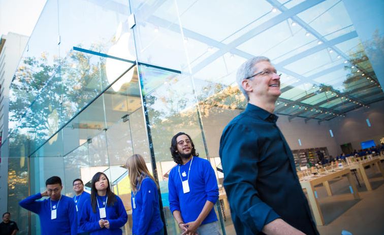 Apple đối mặt với hàng tỷ USD tiền phạt trốn thuế