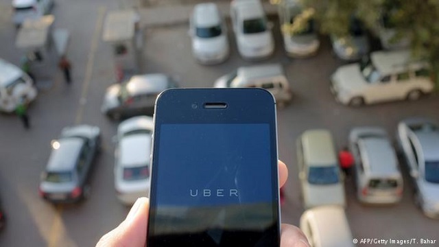 Chính quyền Đài Loan và cả chính quyền thành phố Trùng Khánh tại Trung Quốc hiện đang cân nhắc quyền hoạt động của ứng dụng chia sẻ hành trình Uber. Vụ việc diễn ra trong bối cảnh Uber vừa ký thỏa thuận hợp tác với dịch vụ tìm kiếm Baidu tại quốc gia đông dân nhất thế giới.