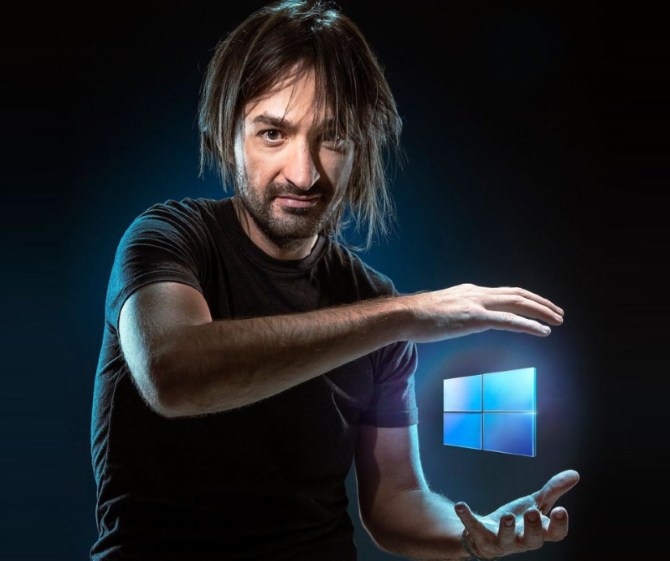 Tất cả những gì cần biết về Alex Kipman, người đứng đằng sau dự án HoloLens