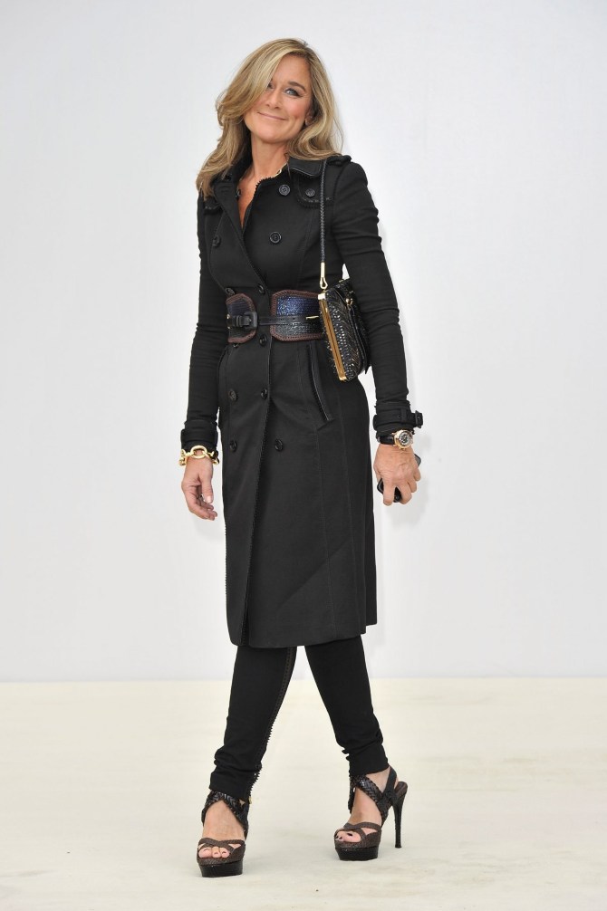 Cuộc đời của Angela Ahrendts, nữ giám đốc được trả lương cao nhất năm 2014