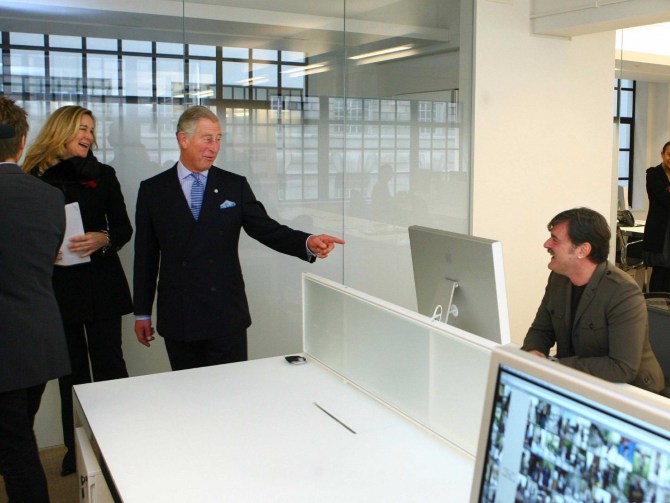 Cuộc đời của Angela Ahrendts, nữ giám đốc được trả lương cao nhất năm 2014