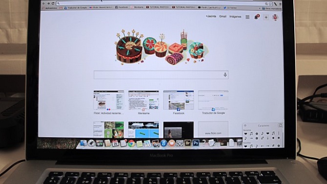 Một nghiên cứu do mạng xã hội chia sẻ đánh giá nhà hàng, cửa hiệu cho thấy Google đang