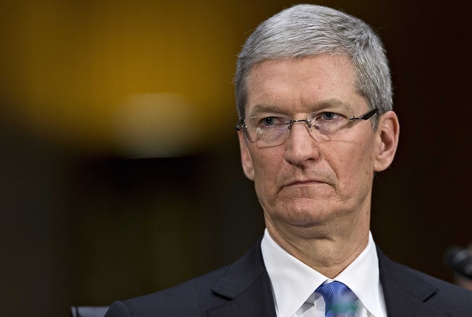 Tim Cook có thể bị phạt tiền vì bức thư trấn an Phố Wall