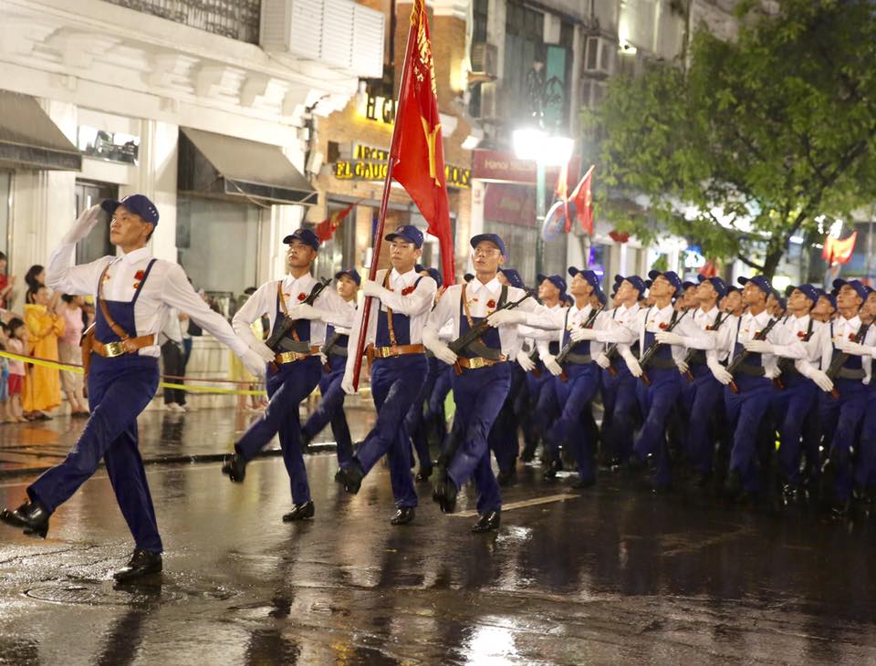 Hình ảnh xúc động trong buổi tổng duyệt Quốc khánh 2/9