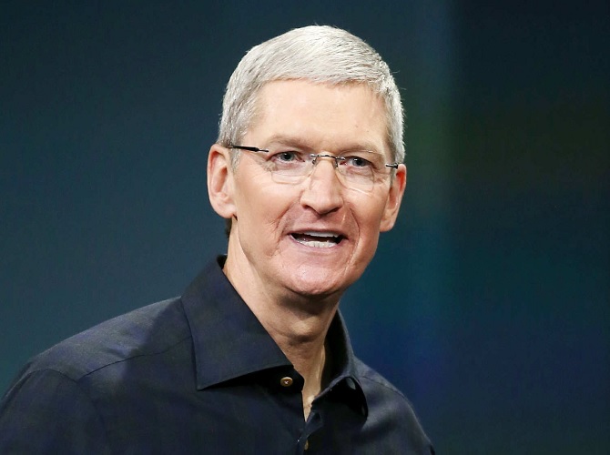 Tim Cook gợi ý sẽ tiếp tục hợp tác với Microsoft và không kết hợp iOS với OS X