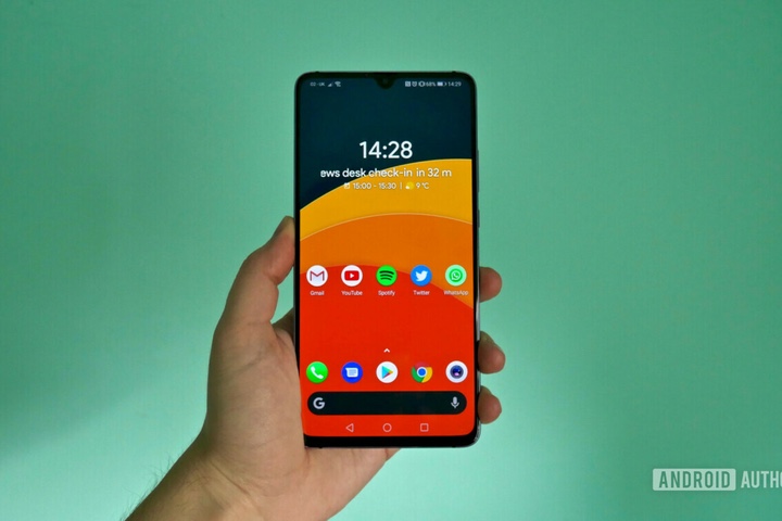 Samsung smartphone kích thước khủng - Lần này, Samsung đã đưa ra một chiếc điện thoại thông minh có kích thước khổng lồ với màn hình rộng thưởng thức. Hãy xem hình ảnh để trải nghiệm được tối đa vẻ đẹp của chiếc điện thoại này.