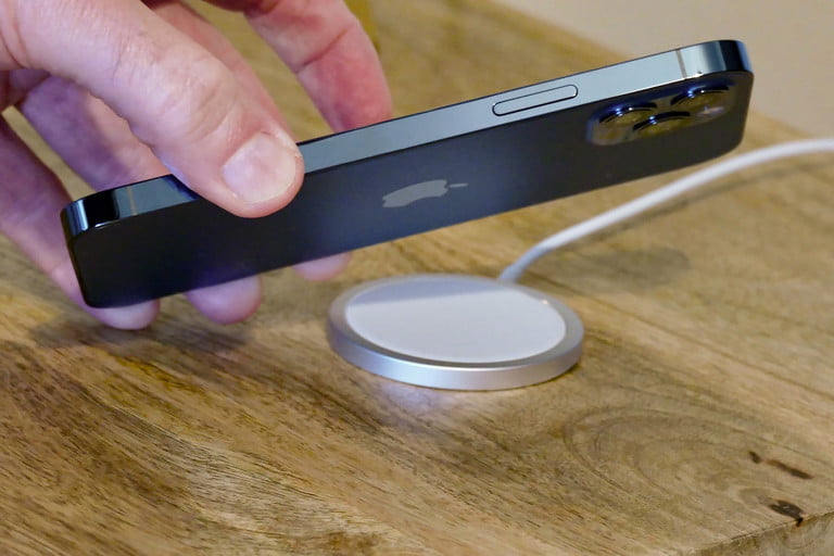 Apple MagSafe hiện vẫn chỉ là một công nghệ nửa vời, nhưng điều đó sẽ thay đổi trong tương lai gần