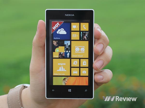 Lumia 520 giảm giá