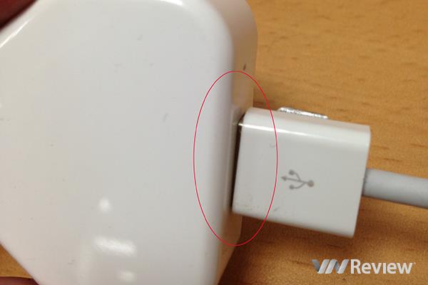 Cách phân biệt sạc, cáp iPhone chính hãng và nhái