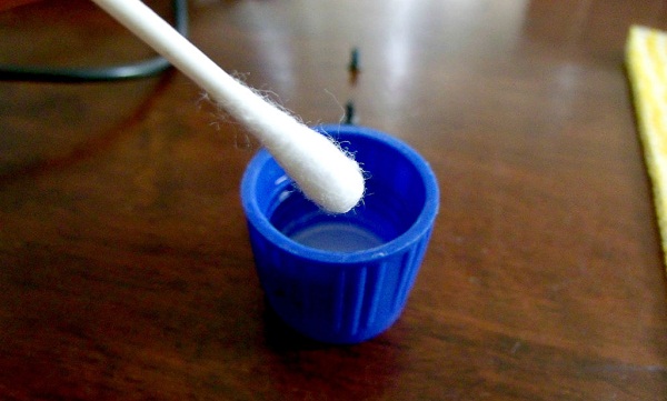 cứu laptop khi bị nước vào